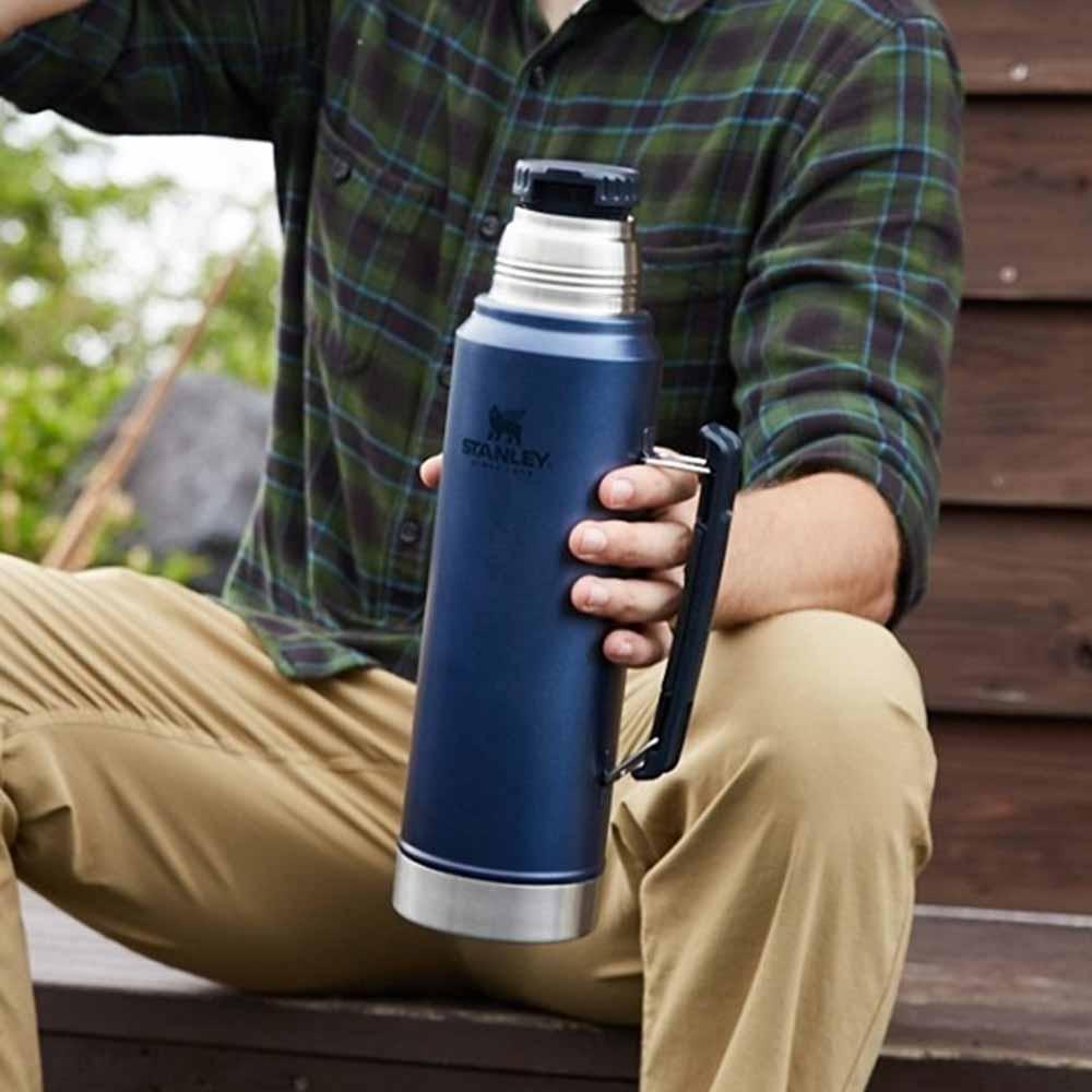 Stanley Classic Legendary Bottle Lacivert 1 L