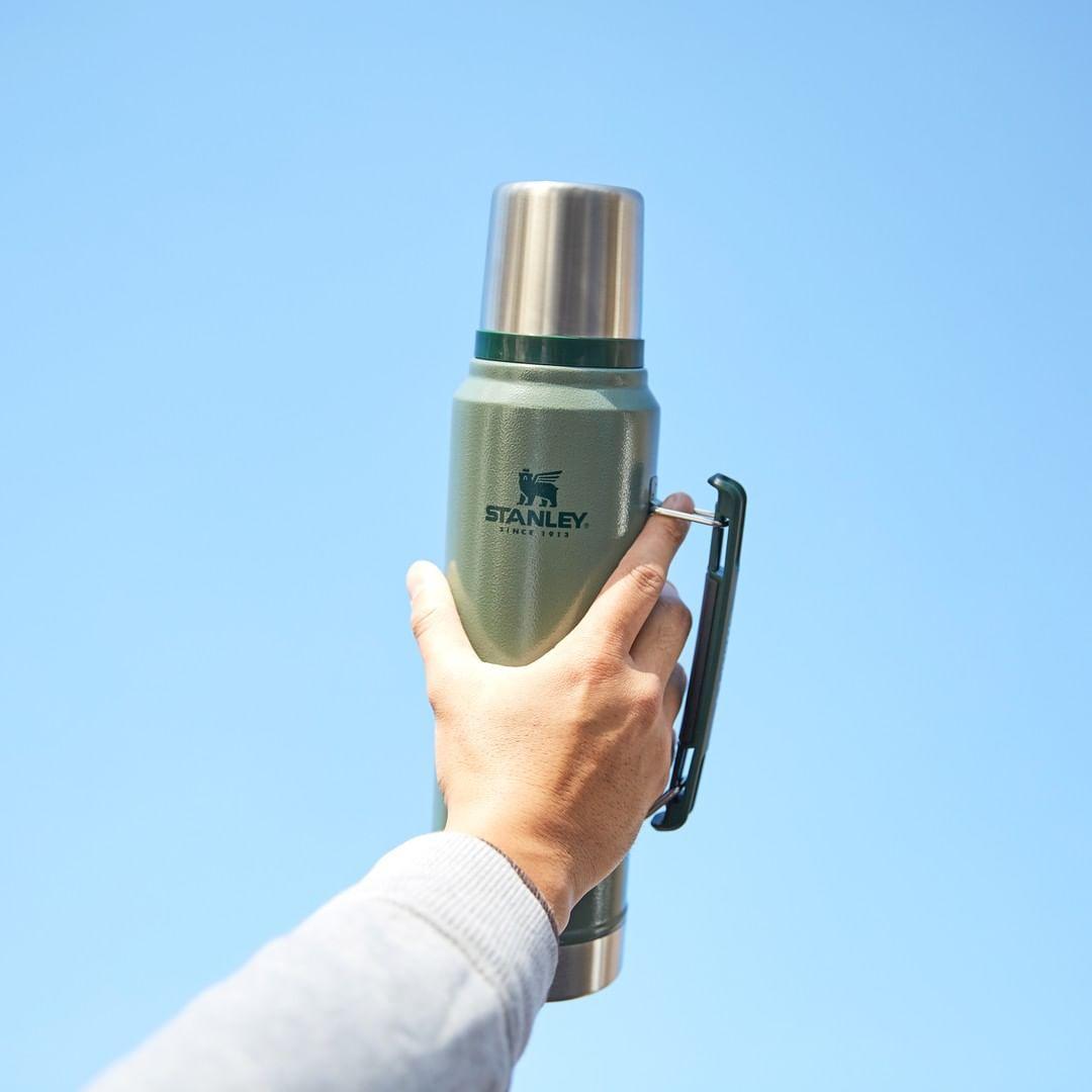 Stanley Classic Legendary Bottle Yeşil 1 L